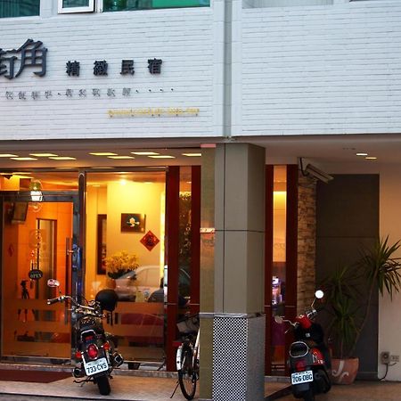 Apartamento 街角民宿--近火車站 Hualien Exterior foto